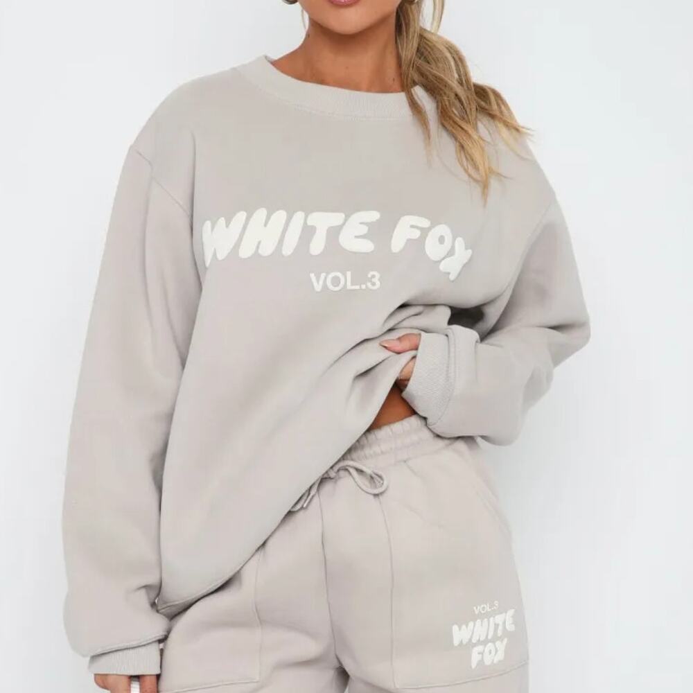 White Fox Offstage Sweater Moon Stone Gray Tan Crewneck Sweatshirt Small Medium